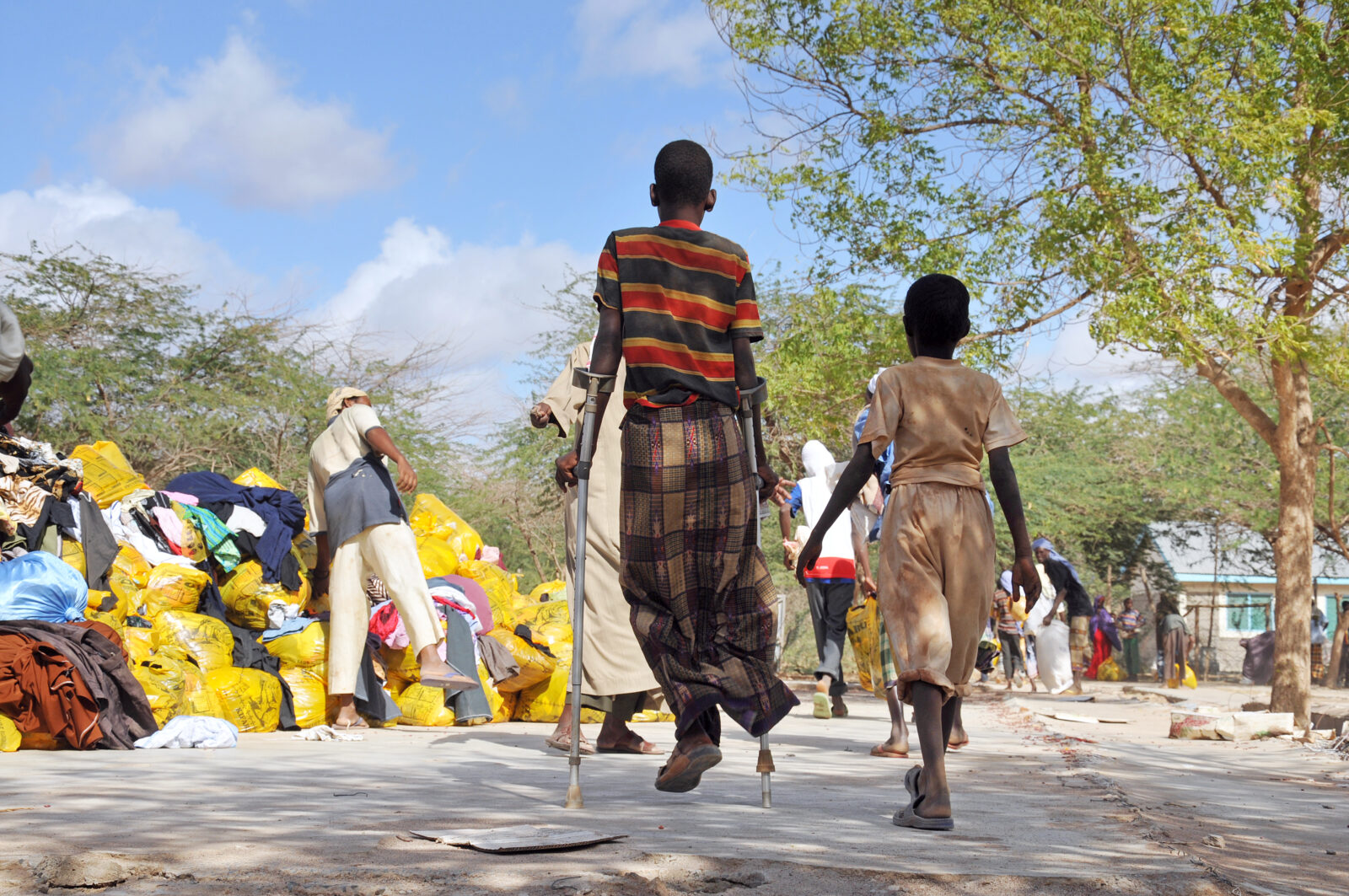 Dadaab,,Somalia-august,07:,Dadaab,Refugee,Camp,To,Get,Help,From