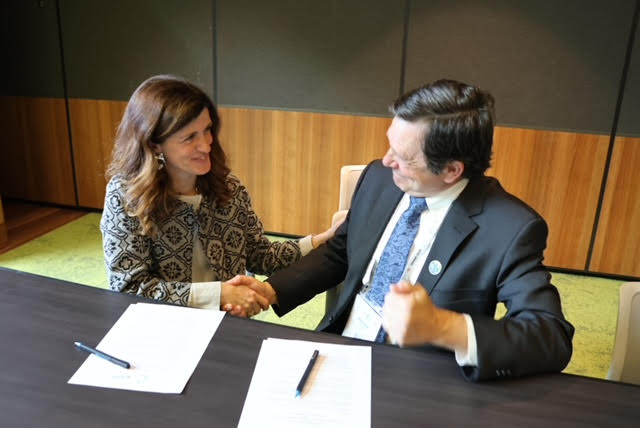 Dr. Andrew Haig, co-founder, IRF and Dr. Francesca Gimigliano, president, ISPRM, signed the MOU at 2024 ISPRM Meeting in Sydney, Australia.